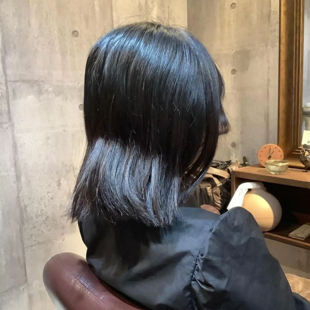 本日は、髪質改善のための極ツヤトリートメントを国際センター駅...